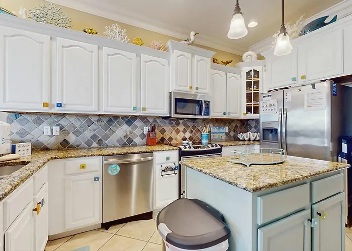 Lofted Getaway With Lovely Water Views Saltwater Pool & Multiple Decks